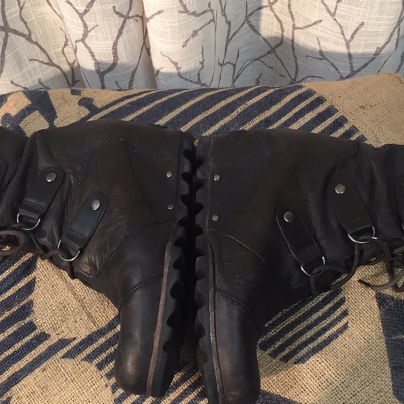 Sorel leather lace up wedge boot - Picture 4 of 8